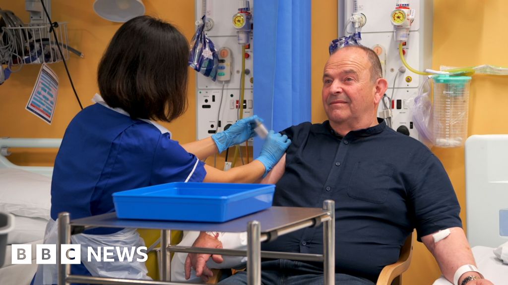 First personalised cancer vaccine cuts risk of disease returning in major trial - BBC