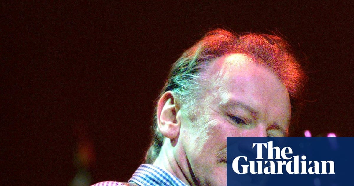 Dónal Lunny, ‘colossus of Irish music’, dies aged 79 | Folk music
