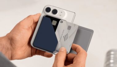 MOFT Snap Fold Gives the iPhone Duo a Wallet That Doubles as a Stand