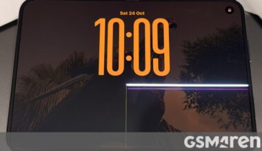 Apple responds to the iPhone Duo inner display cracking issue