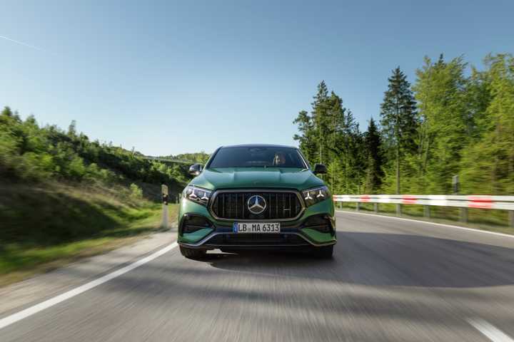 2027 Mercedes-AMG GLE 63 Coupe_003