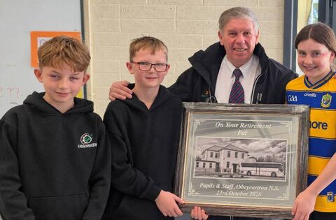Children make presentation to popular County Roscommon school bus driver on his retirement - News