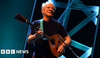 Celebrated Irish musician Dónal Lunny dies aged 79 - BBC
