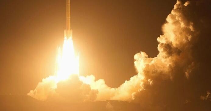 Japan launches spacecraft to moons of Mars to bring home soil samples | News