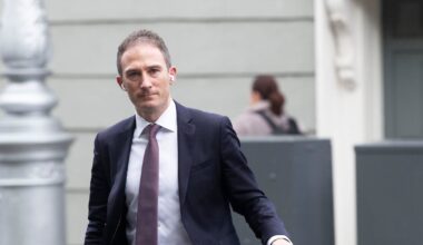 Government’s abandonment of living wage ‘shameful’, jobs conference hears – The Irish Times