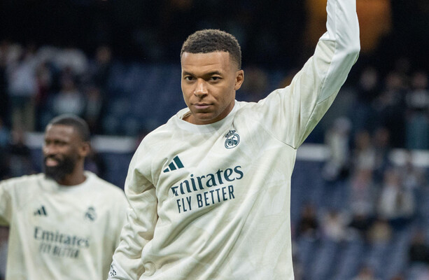 Football star Mbappé makes rapid apology as Chinese firms turn on him over 'dictator' joke