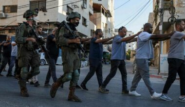 Two IDF soldiers lightly wounded in West Bank explosion; Hamas, Islamic Jihad take credit - Haaretz