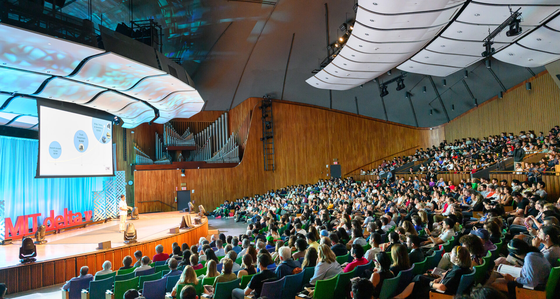 Demo Day features hormone-tracking sensors, desalination systems, and other innovations | MIT News