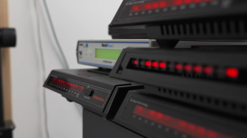 Fancy some unorthodox, techy ASMR? Try the soothing sound of 12 dial-up modems all trying to connect to the internet at once