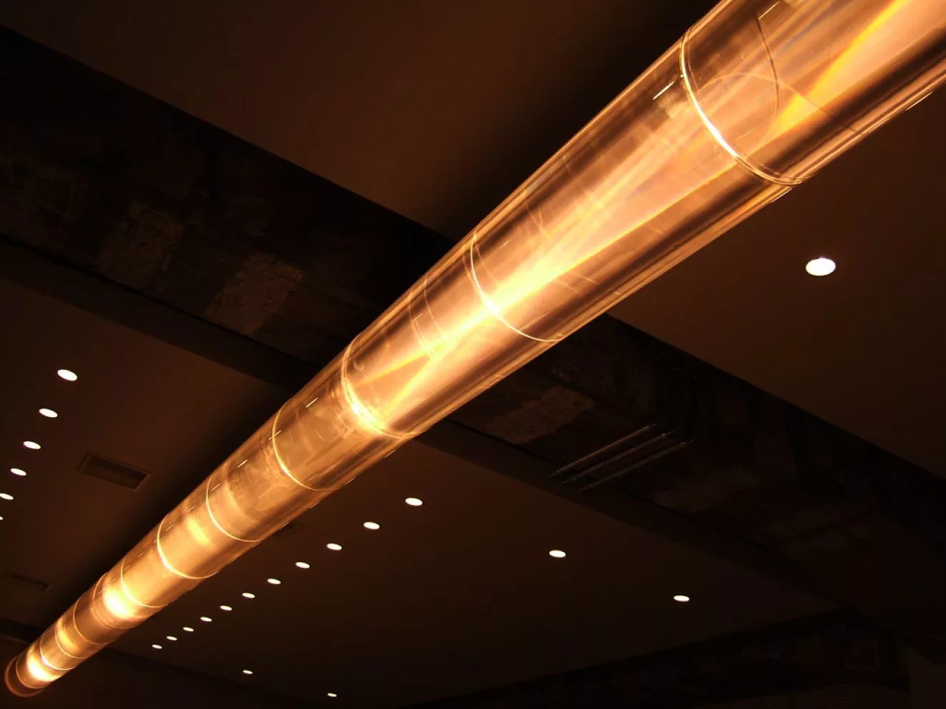 New fiber grating trick unlocks powerful optical signal filtering