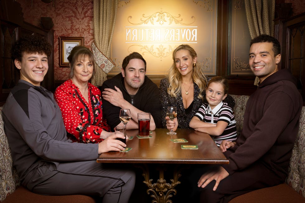 will driscoll, maggie driscoll, ben driscoll, eva price, susie price, ollie driscoll, coronation street