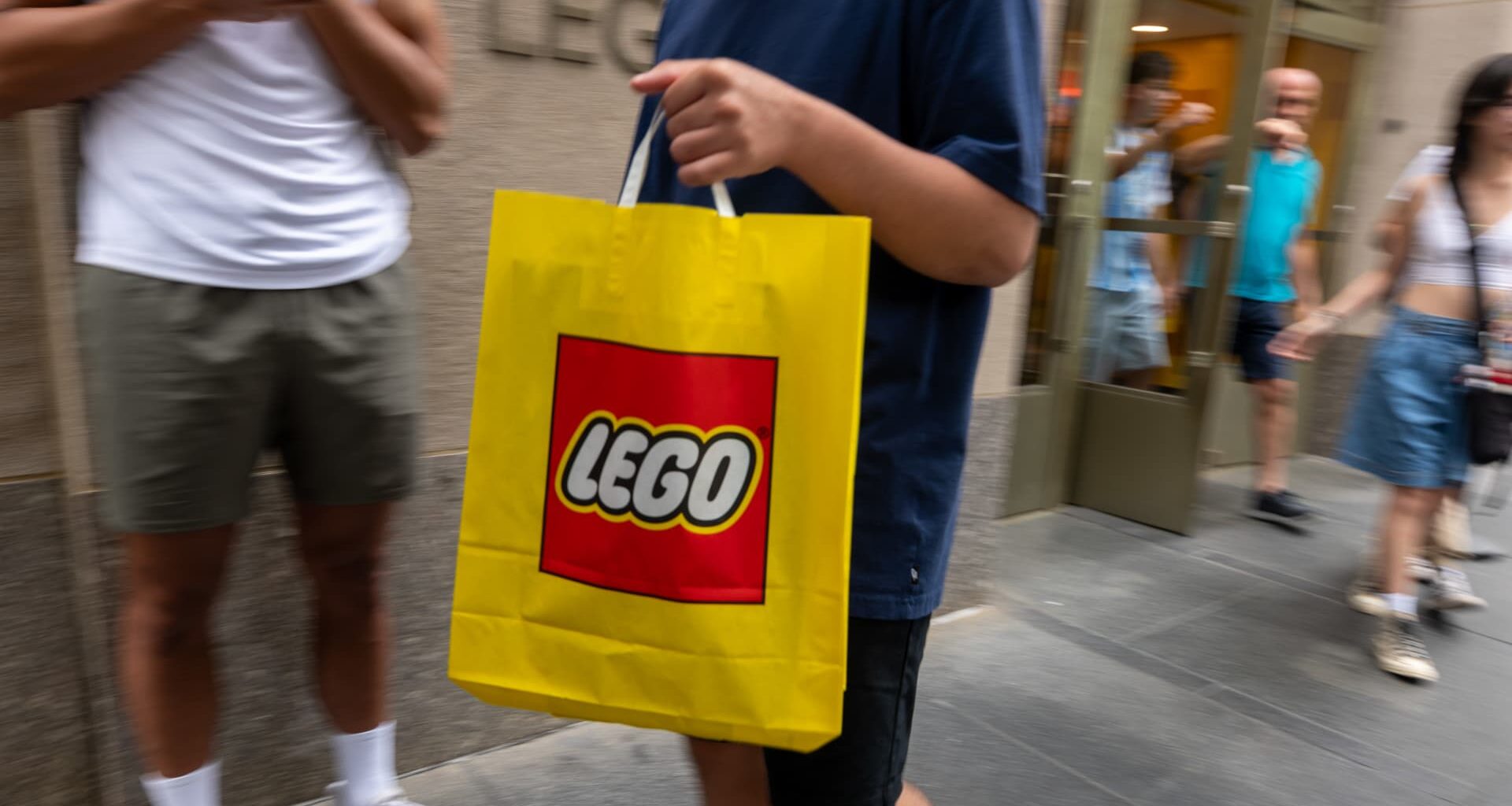 How Lego MRI scanner sets are reducing anxiety in children