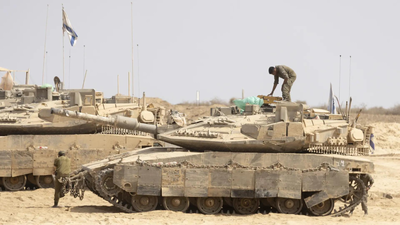 Brutal Hamas Vs Israeli Military Fight In Gaza Caught On Cam; 'HQ Under Fire, Tank Bombed’