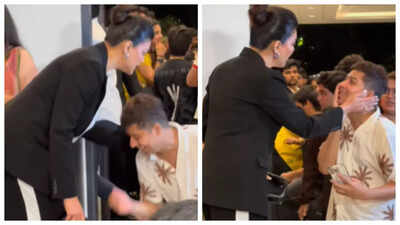 Fan shows respect to Sushmita Sen by touching her feet, emotional video goes viral