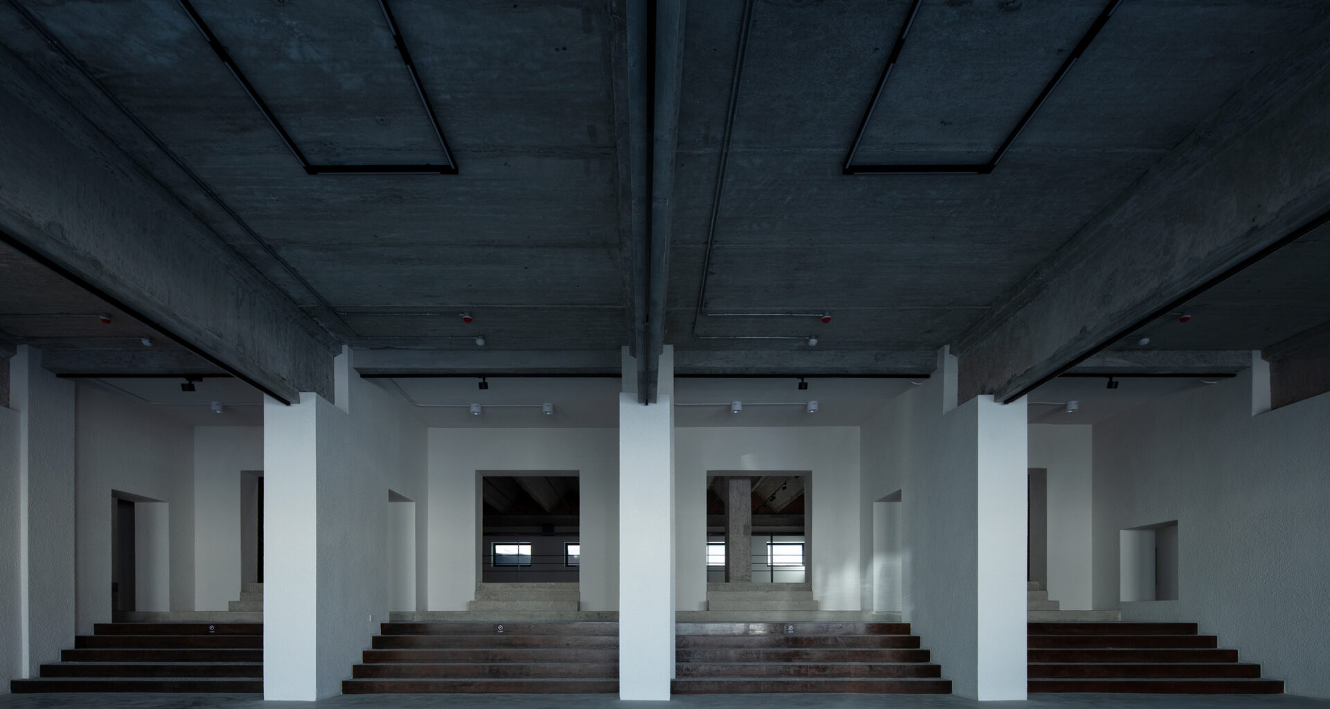 The Wind H Art Center (Phase I) / Jin Qiuye Studio