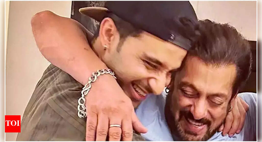 'Let’s go watch horses mate at 3 am': Salman Khan suggested Raghav Juyal at his farmhouse; 'Parties go on all night' | Hindi Movie News