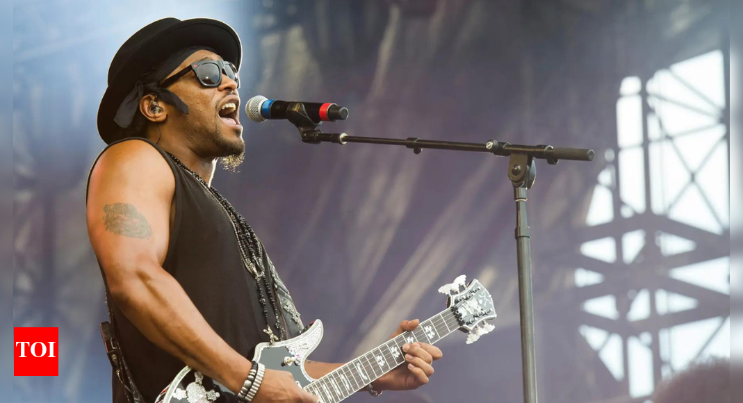 Four-time Grammy winner D’Angelo dies at 51 after battling cancer