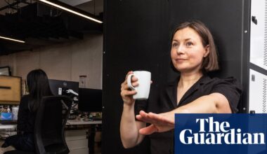 Work out while you work? Ten strength-building office exercises you can do in everyday clothes | Fitness