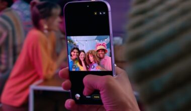 iOS 26.1 will let third-party apps back up photos in the background