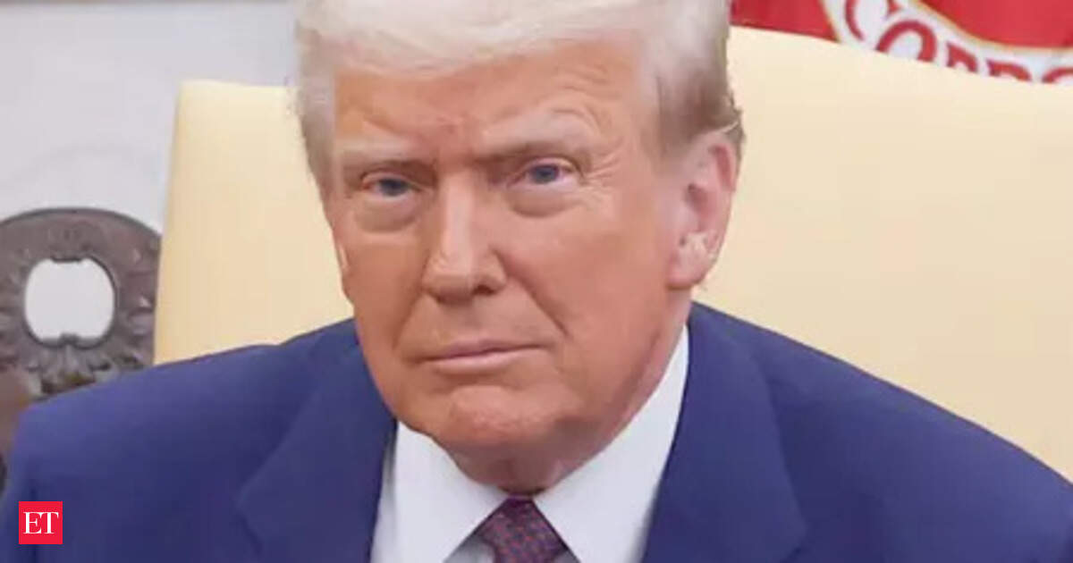 Trump to meet Qatar's emir and PM during stop en-route to Malaysia, White House official says