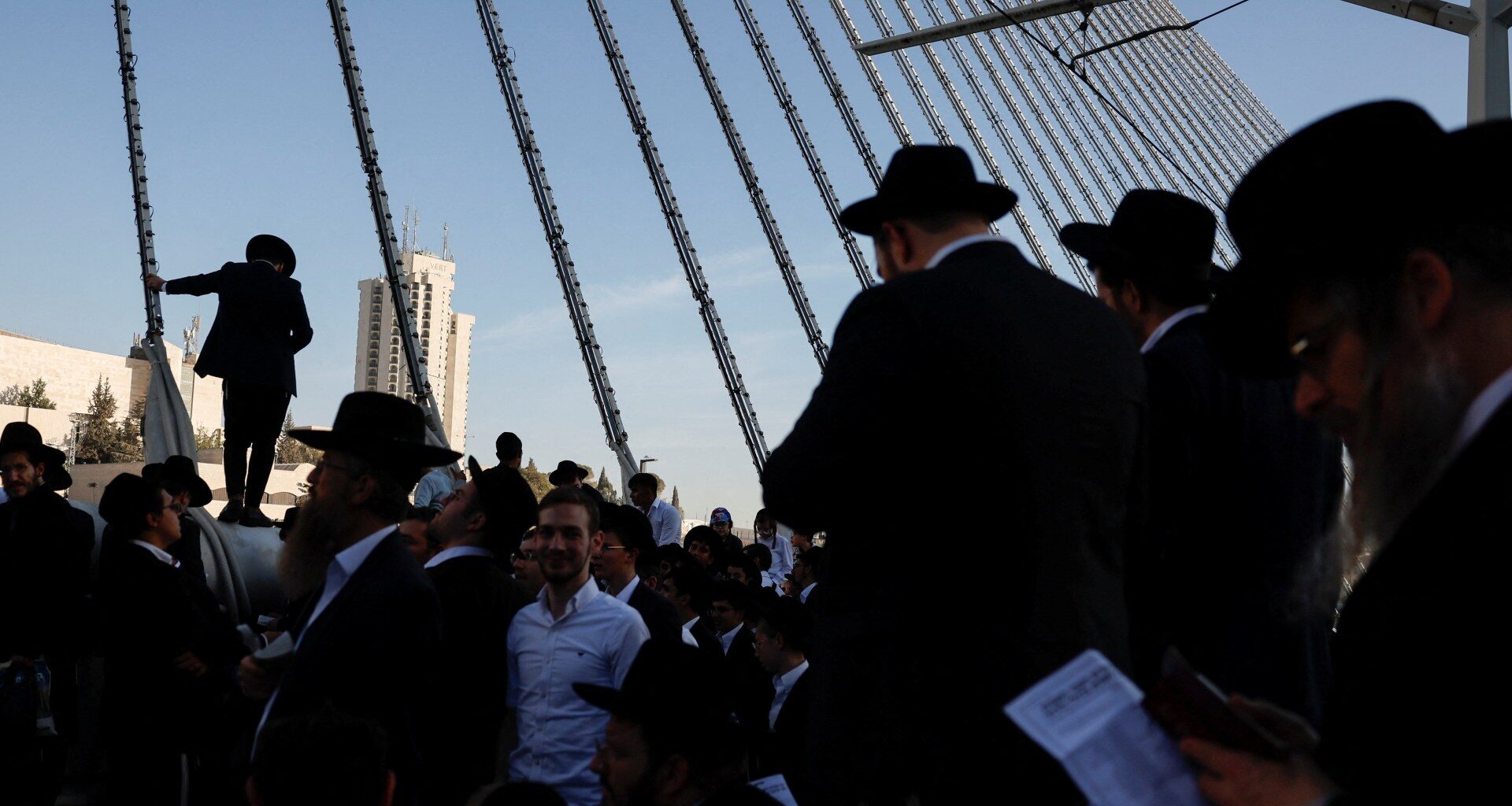 Israeli ultra-Orthodox Jews rally in Jerusalem against military service | Israel-Palestine conflict News