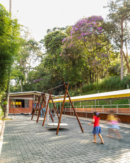 Retrofit of Santa Maria School / Carvalho Terra Arquitetos - Exterior Photography