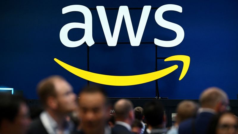 Live updates: AWS global outage, Amazon, Snapchat, Roblox and Fortnite down