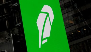 Robinhood open to deals to grow prediction markets business, exec says | The Mighty 790 KFGO