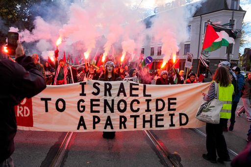 Thousands flash 'Red Card' to Israel over Gaza genocide ahead of World Cup qualifier