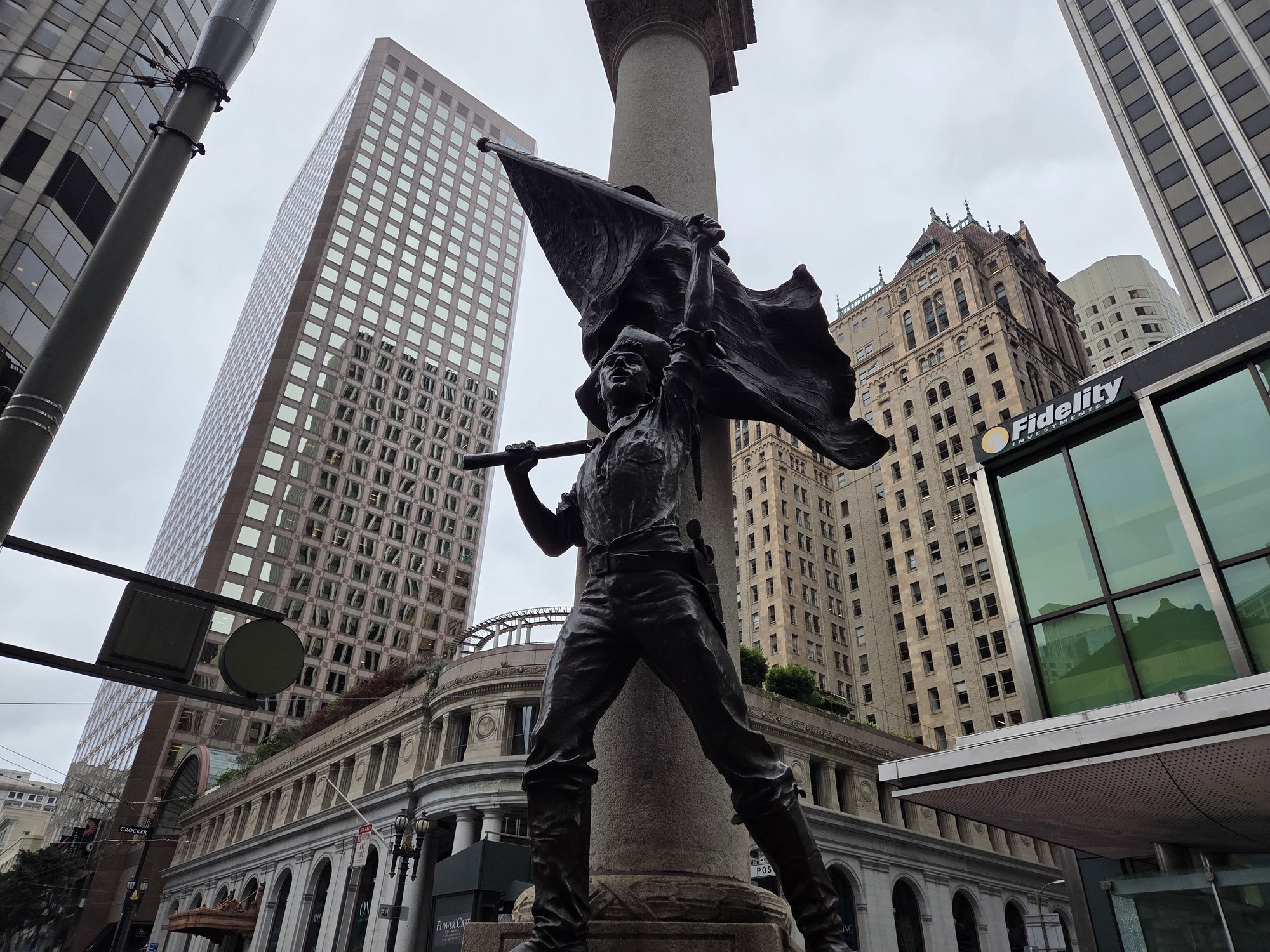 Admittance Day statue shot by Galaxy s25 Plus