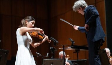 Japan's Yoshimoto Wins 2nd Prize in Genoa Violin Contest