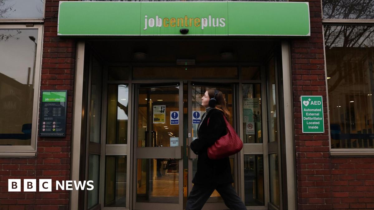 Rob Burrow (left) and Kevin Sinfield (right)