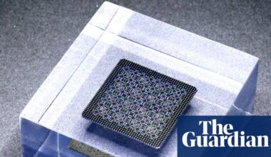 Google hails breakthrough as quantum computer surpasses ability of supercomputers | Computing