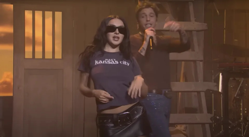 Charli XCX may have reacted to Taylor Swift’s diss track during her cameo on “SNL” this weekend.