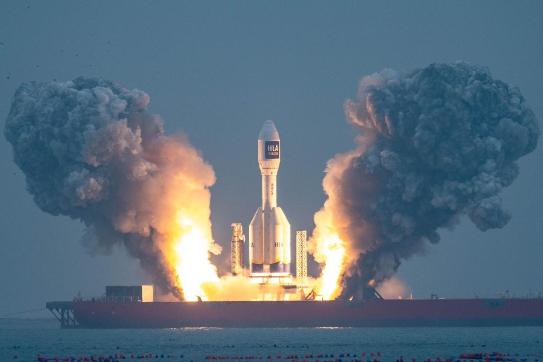 Private firm launches world's mightiest solid-fueled rocket