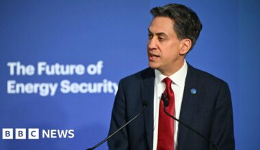 Source of Miliband's energy bill pledge casts doubt on savings