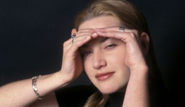 15 Charming Vintage Photos of a Young Kate Winslet