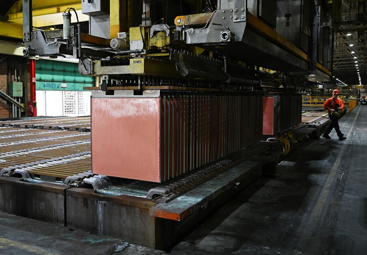 BofA’s Hartnett Recommends Resources, UK Stocks to Bet on AI