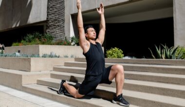 Mobility expert says you should swap stretching for this exercise to ease tight hips