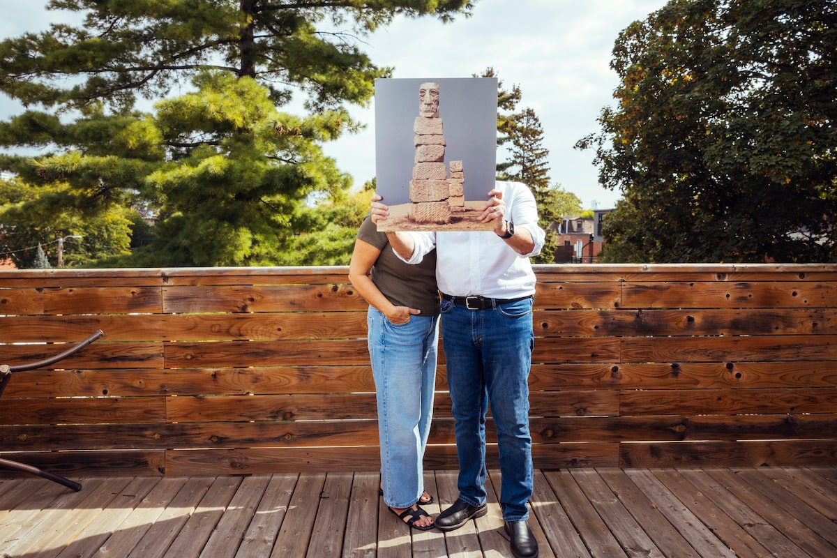 How should Stan, 75, and Mabel, 67, divide their substantial savings to minimize taxes?