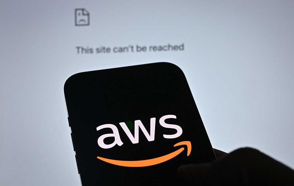 Amazon’s DNS problem knocked out half the web, likely costing billions