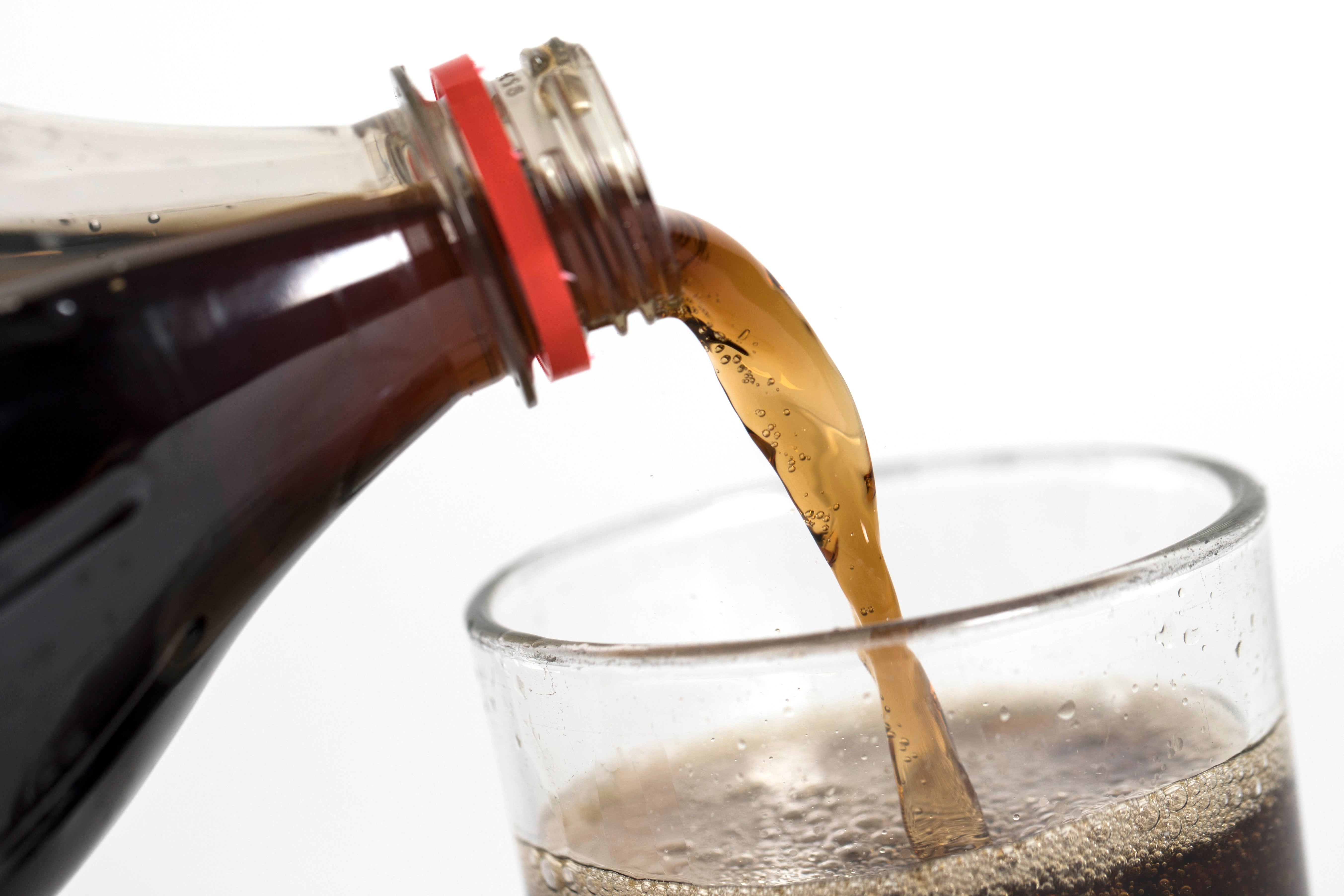 High-sugar fizzy drinks offer little nutritional value at lunch