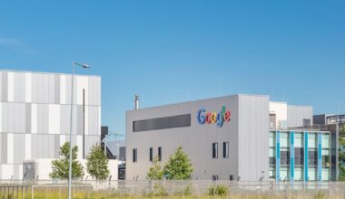 Global Cloud Market Nears $100B