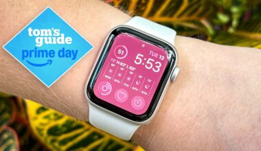 Image of Apple SE on wrist with Prime Day badge