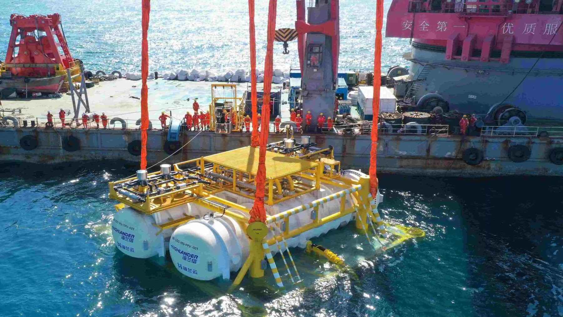 Underwater internet power project in China