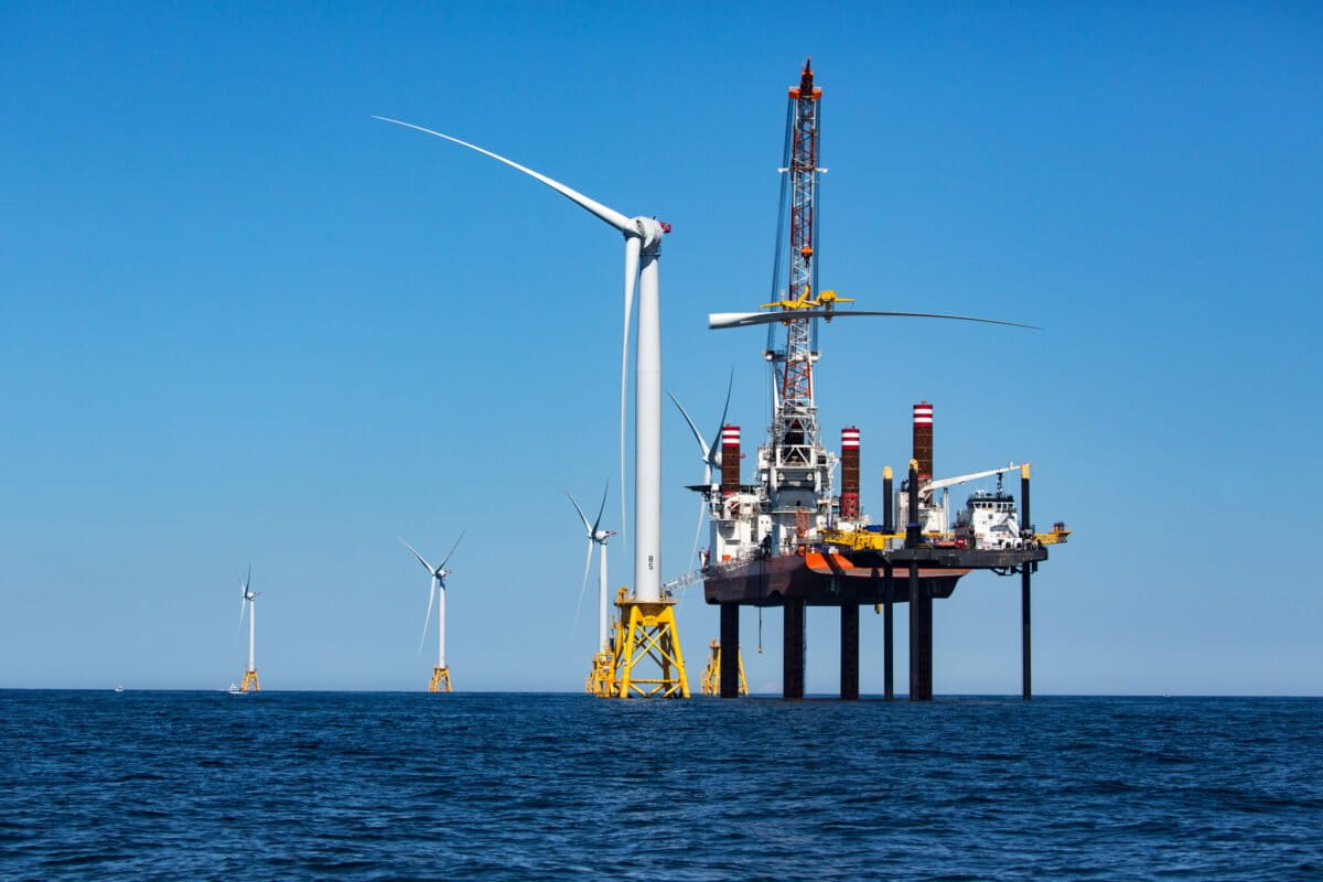 Potential wind slowdown threatens renewable energy and fuels heat domes