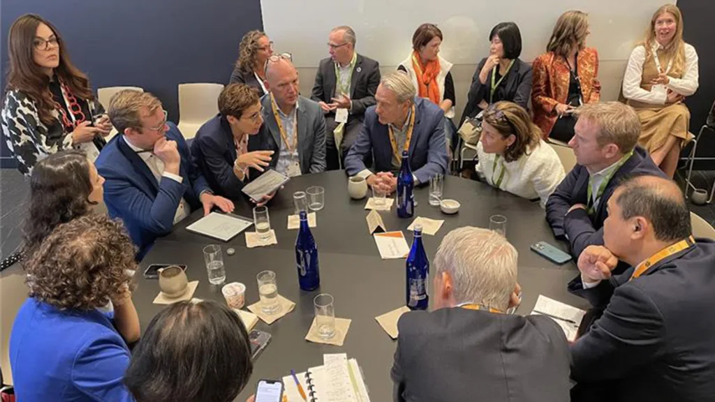 LAB-and-SCF | WBCSD WBCSD Council members discuss scalable sustainable supply chain initiatives including LAB and SCF