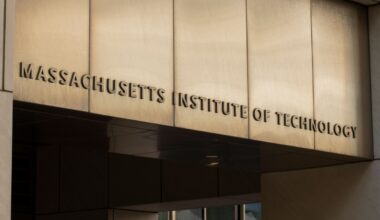 Decentralization Emerges as a Test of Big Tech’s AI Power