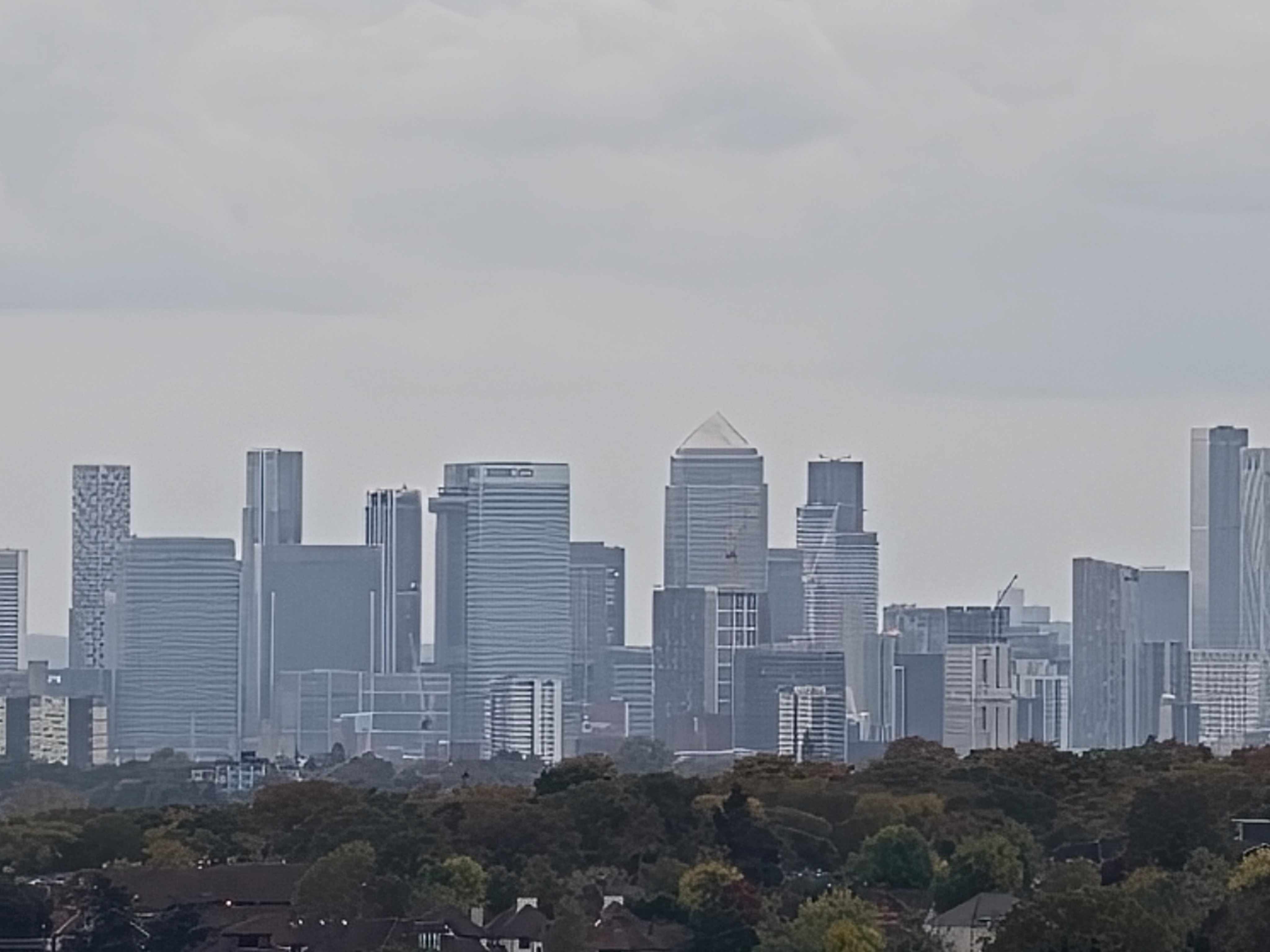 A view of Canary Wharf, cropped in