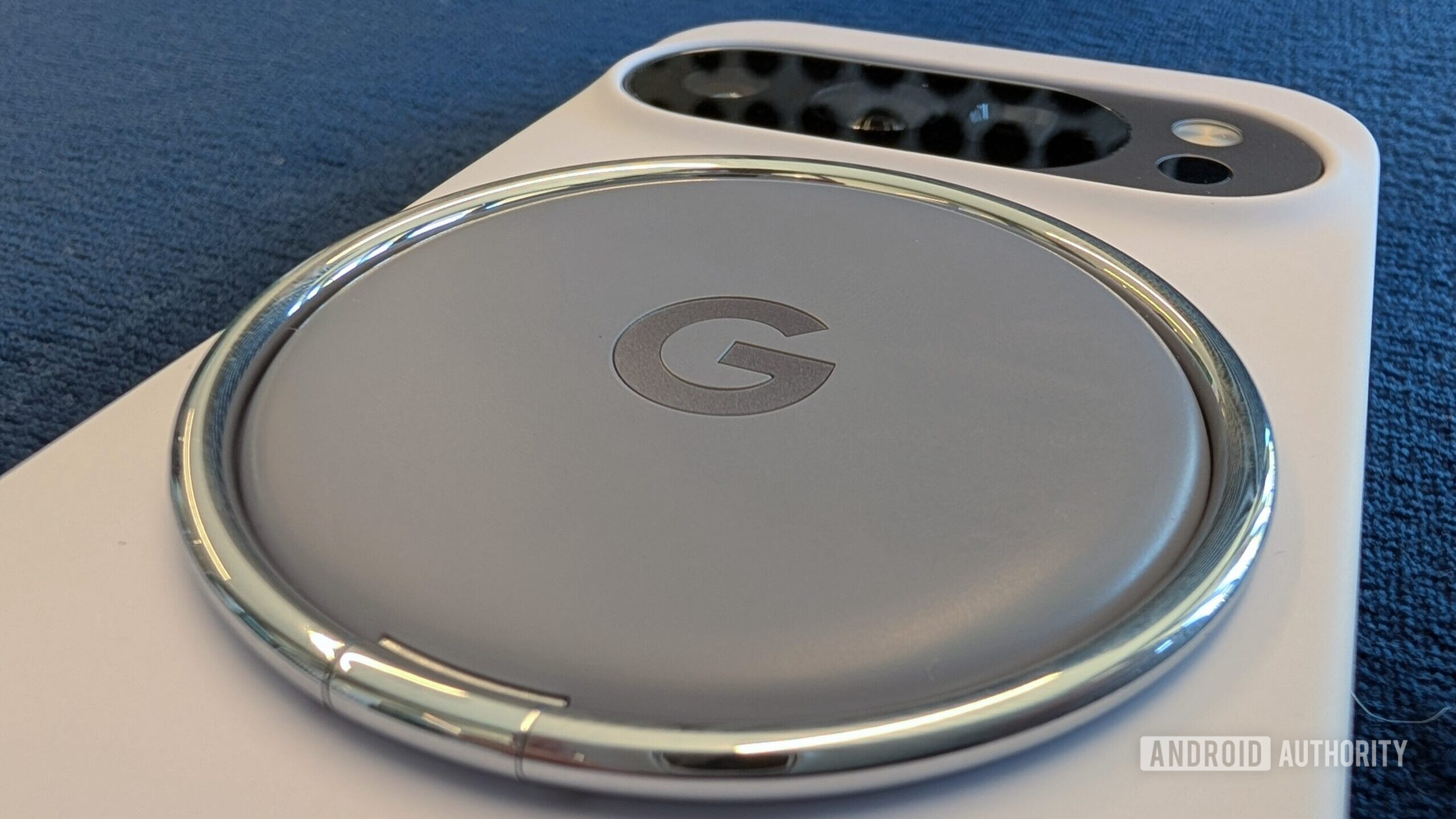 Pixelsnap Ring Stand on Pixel 10 Pro in Pixelsnap Case